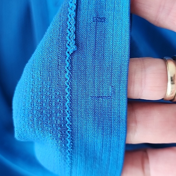Lululemon Metal Vent Tech Long Sleeve Henley Blue L - Picture 8 of 9
